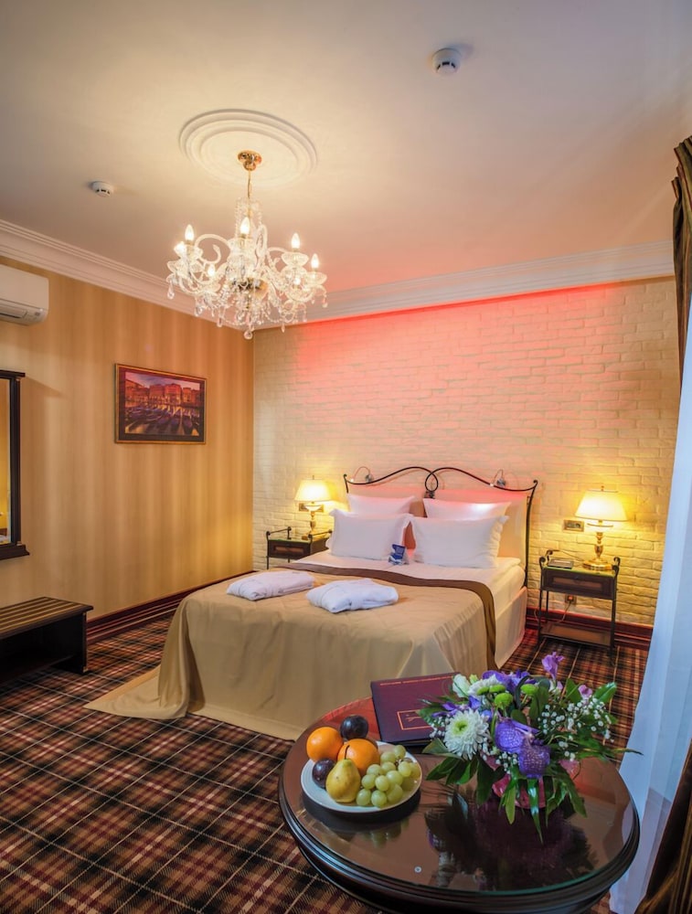 Classic Double Room