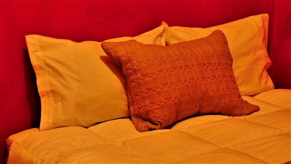 Basic Room, 1 Queen Bed photo 1