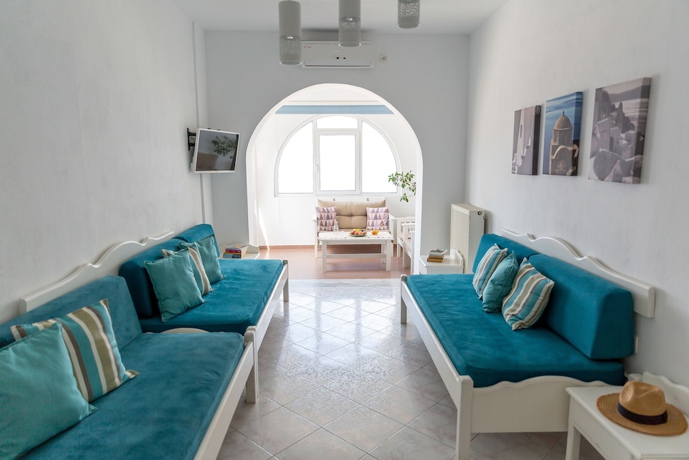 Traditional Apartment, 1 Bedroom (Caldera View) - Photo 19