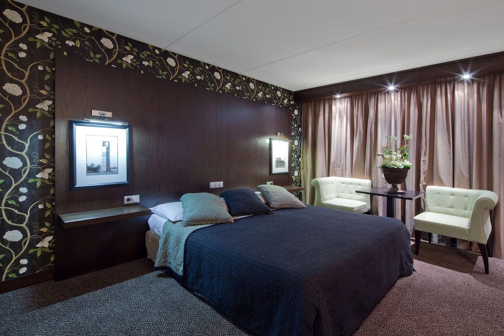 Comfort room photo 2