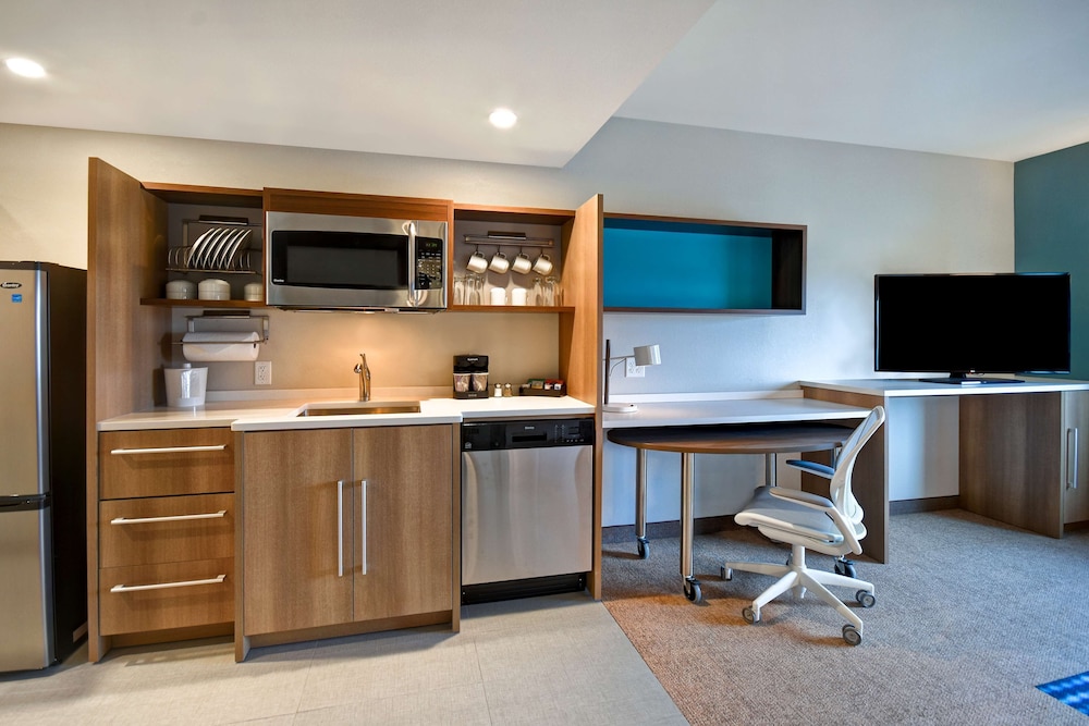 Suite, 1 Bedroom, Non Smoking photo 2