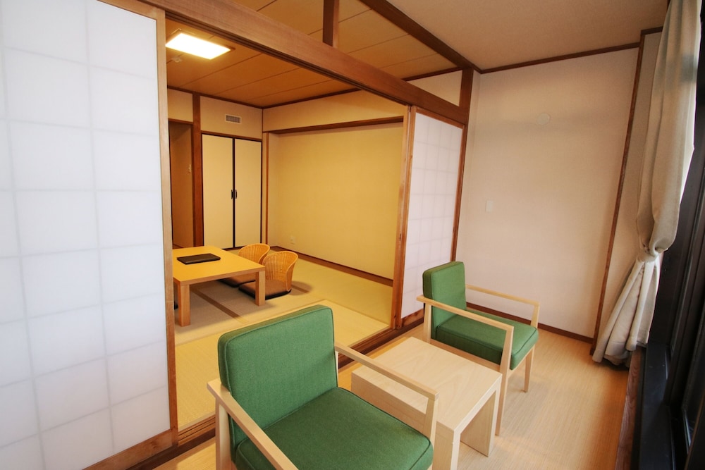 Garden View Tatami Room, Japanese Dinner, Non Smoking(Adventure World ticket) photo 2