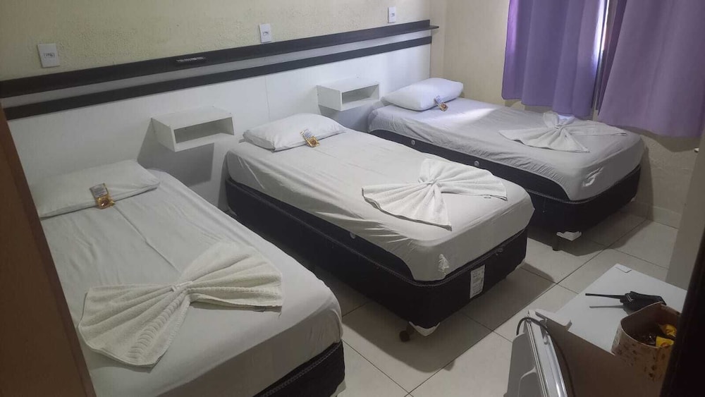 Quarto Triplo Solteiro com varanda