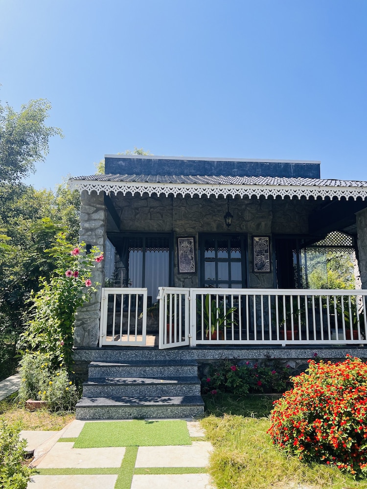 Luxury Cottage - Photo 2