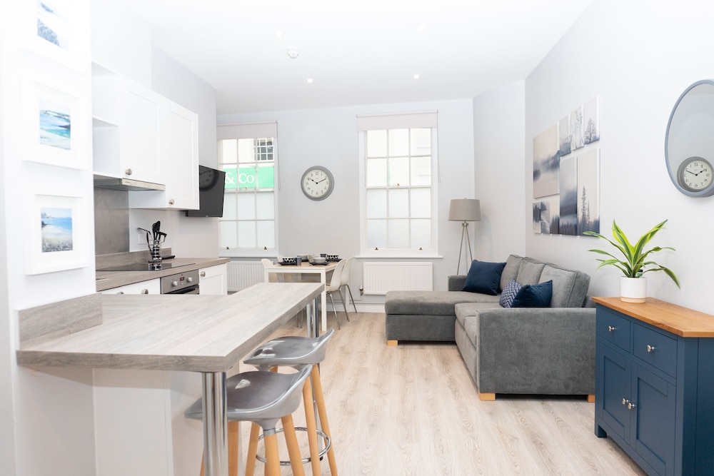 Luxury Apartment