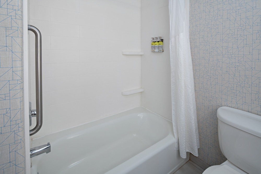 Suite, 1 King Bed (Extra Floor Space) - Photo 5