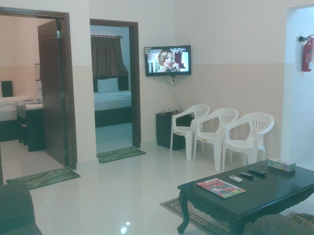 Suite, 2 Bedrooms photo 3