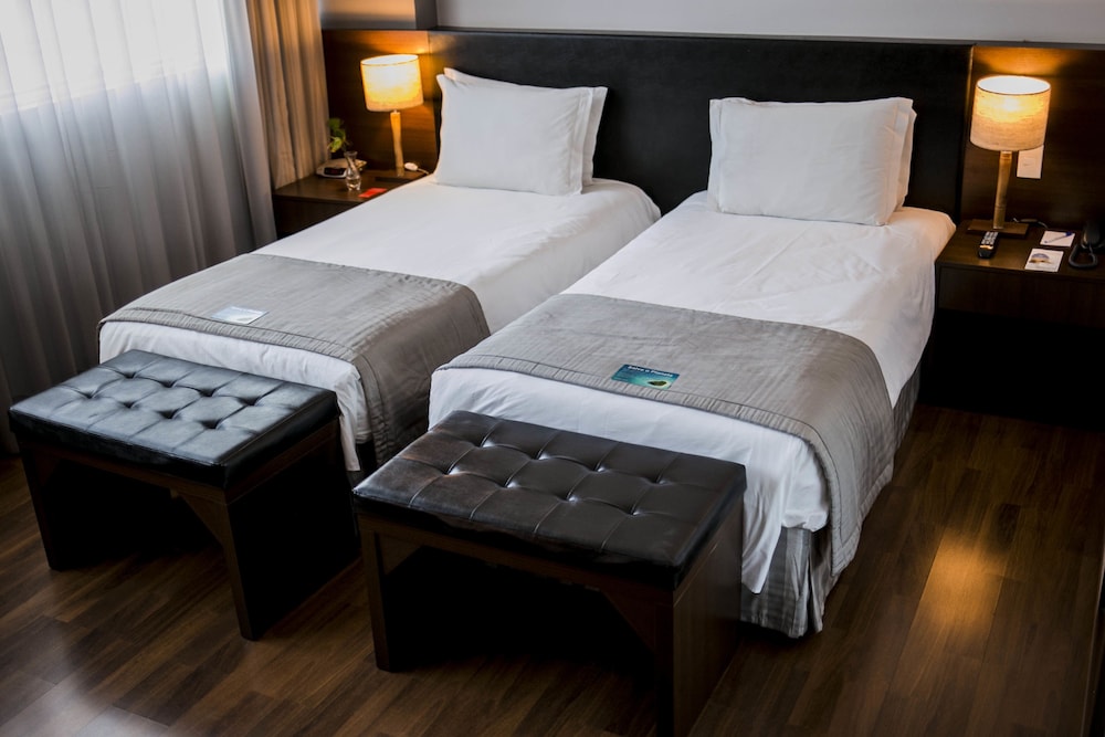 Deluxe Room, 2 Twin Beds - Photo 3