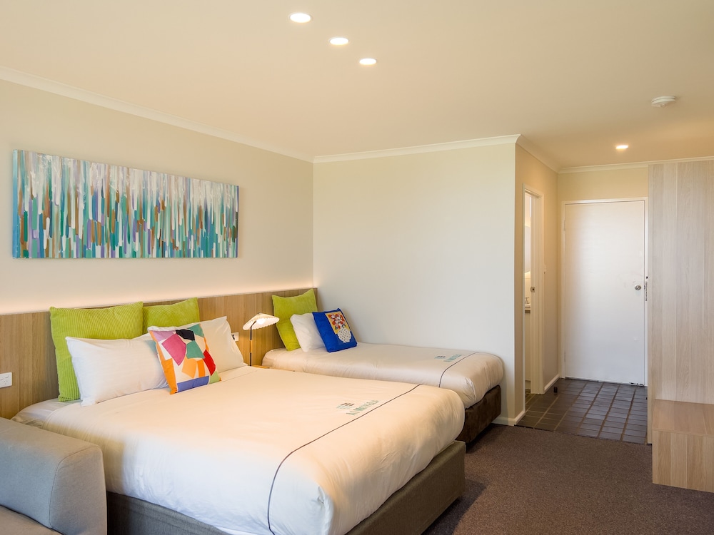 Standard Double or Twin Room photo 1