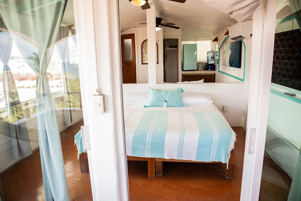Panoramic Triple Room