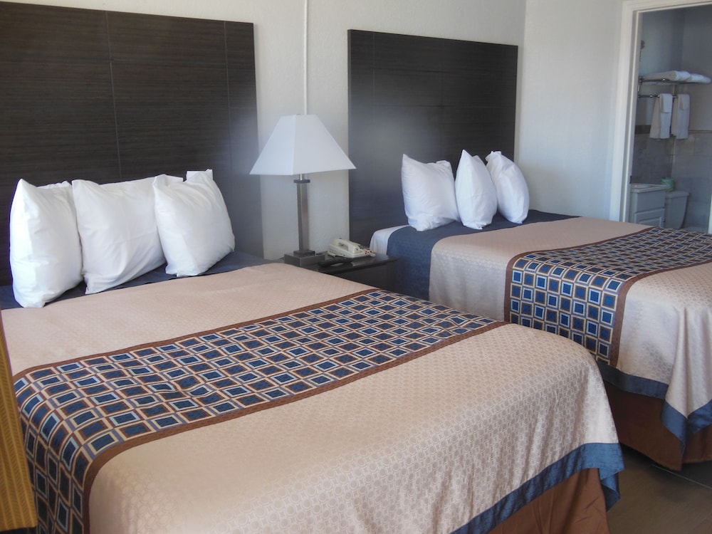 Room, 2 Double Beds, Non Smoking