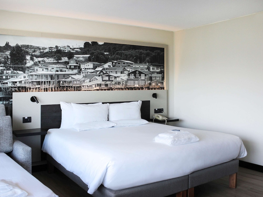 Superior Room, 1 Queen Bed - Photo 2