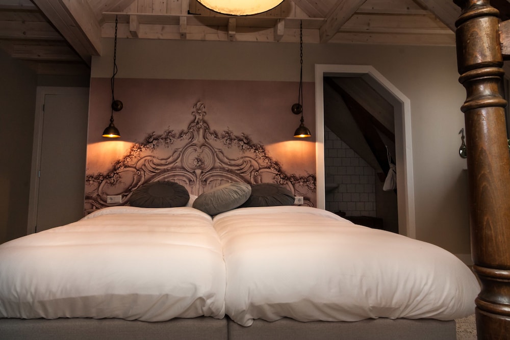 Luxury Double Room, 2 Twin Beds (Dromen naar Vroeger)
