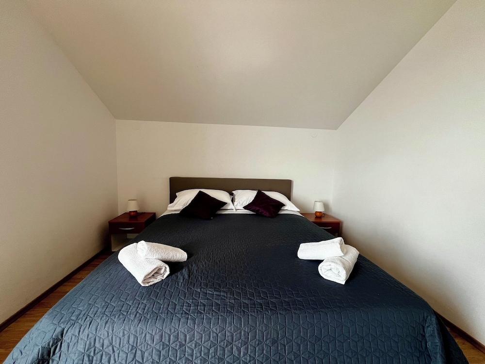 Apartment, Hot Tub, Sea View photo 1