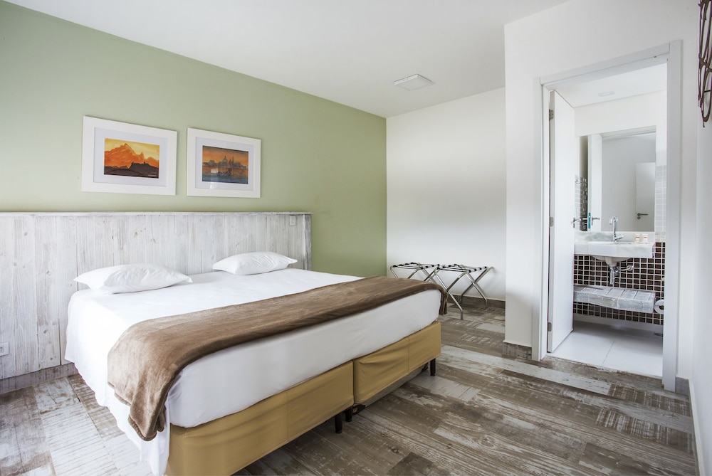 Luxury Apartment photo 3