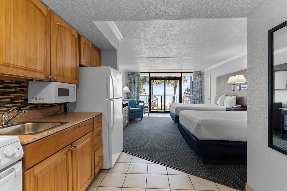 Standard Room, 2 Queen Beds, Kitchenette (Side View) photo 3