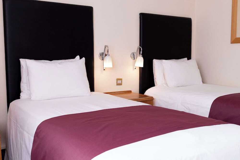 Twin Room - Photo 21
