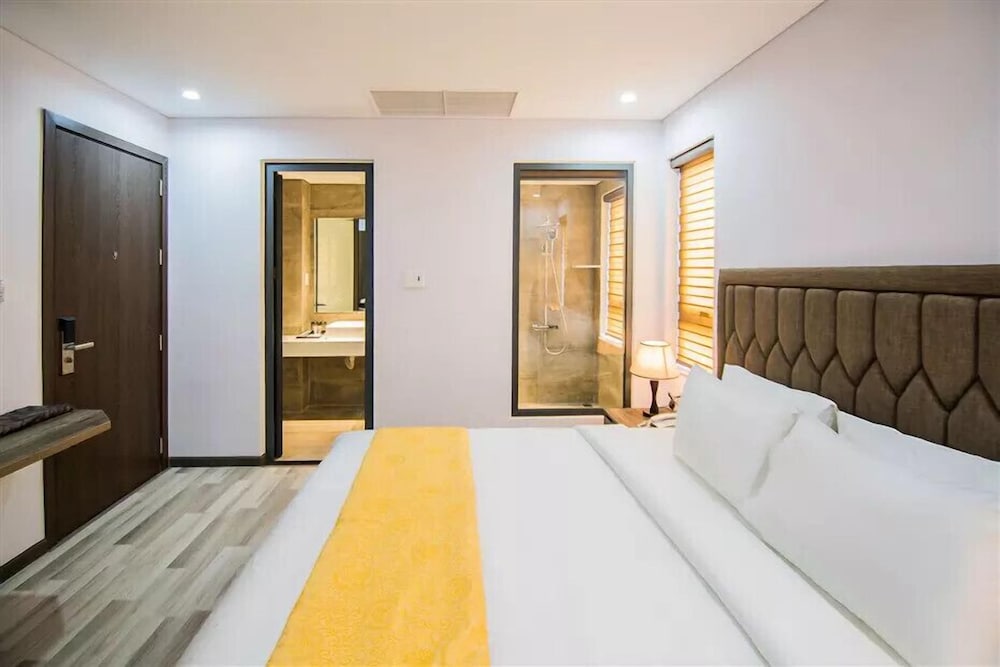 Luxury Double Room, 1 King Bed photo 1