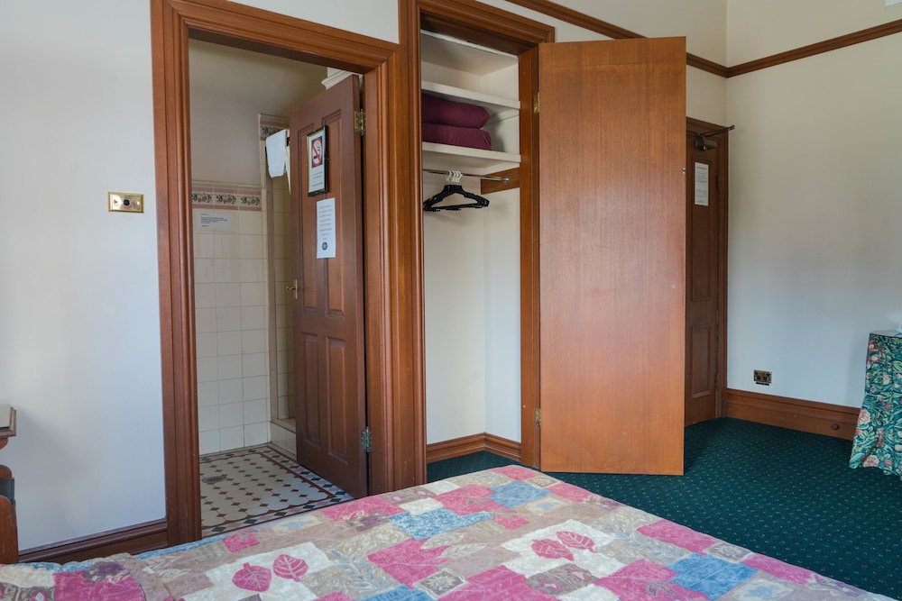 Comfort Double Room, Ensuite photo 3