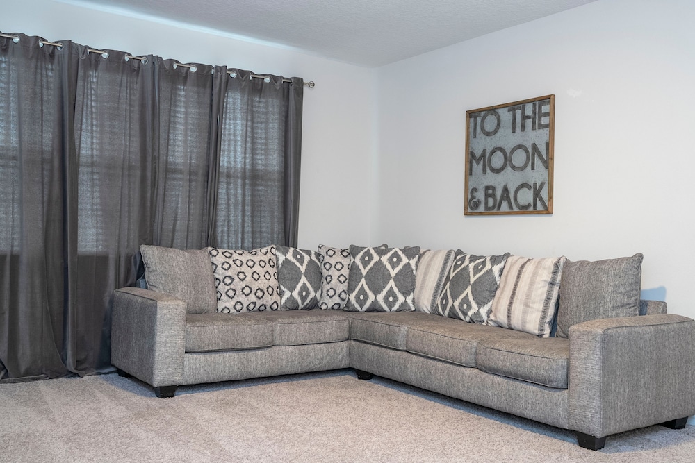 5BR Modern Luxury Disney Villa With Game Room Pool Spa, Billede 60