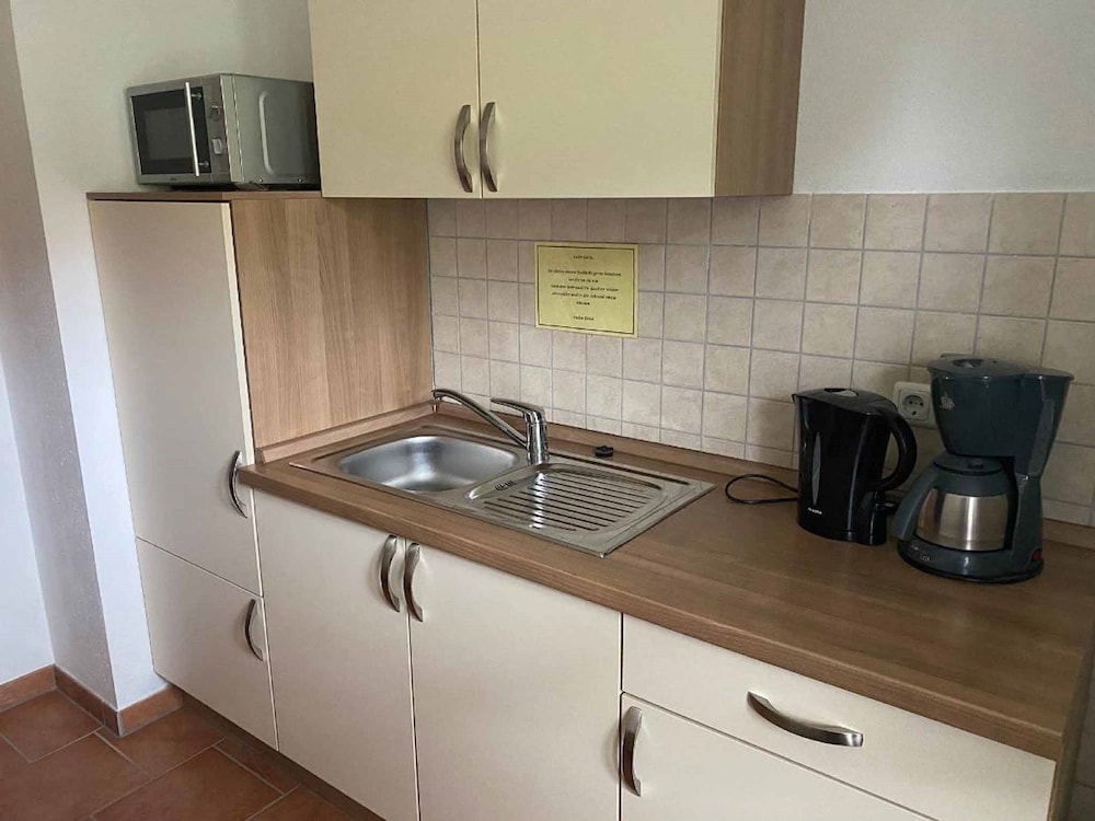 Doppelzimmer (im Nebengebäude) photo 2