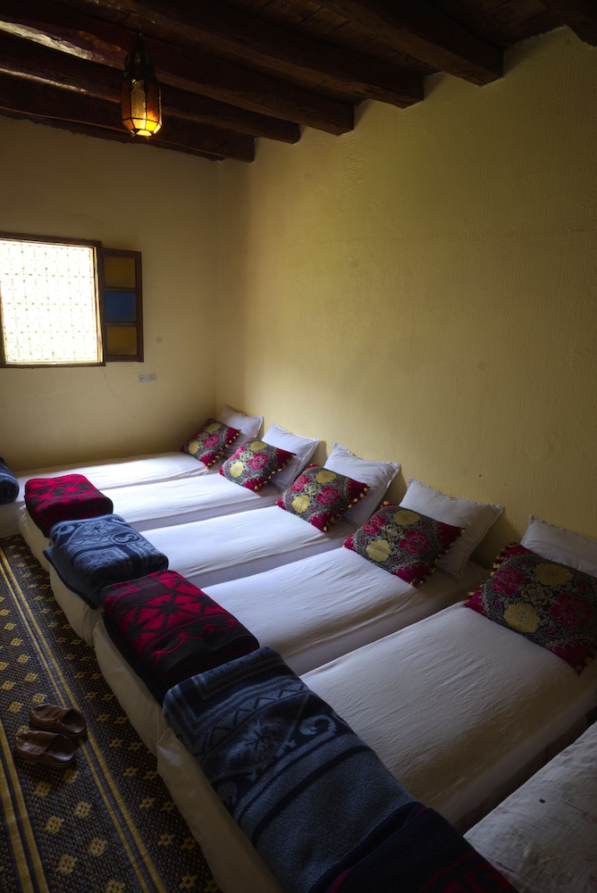 Family Triple Room, Mountain View photo 3