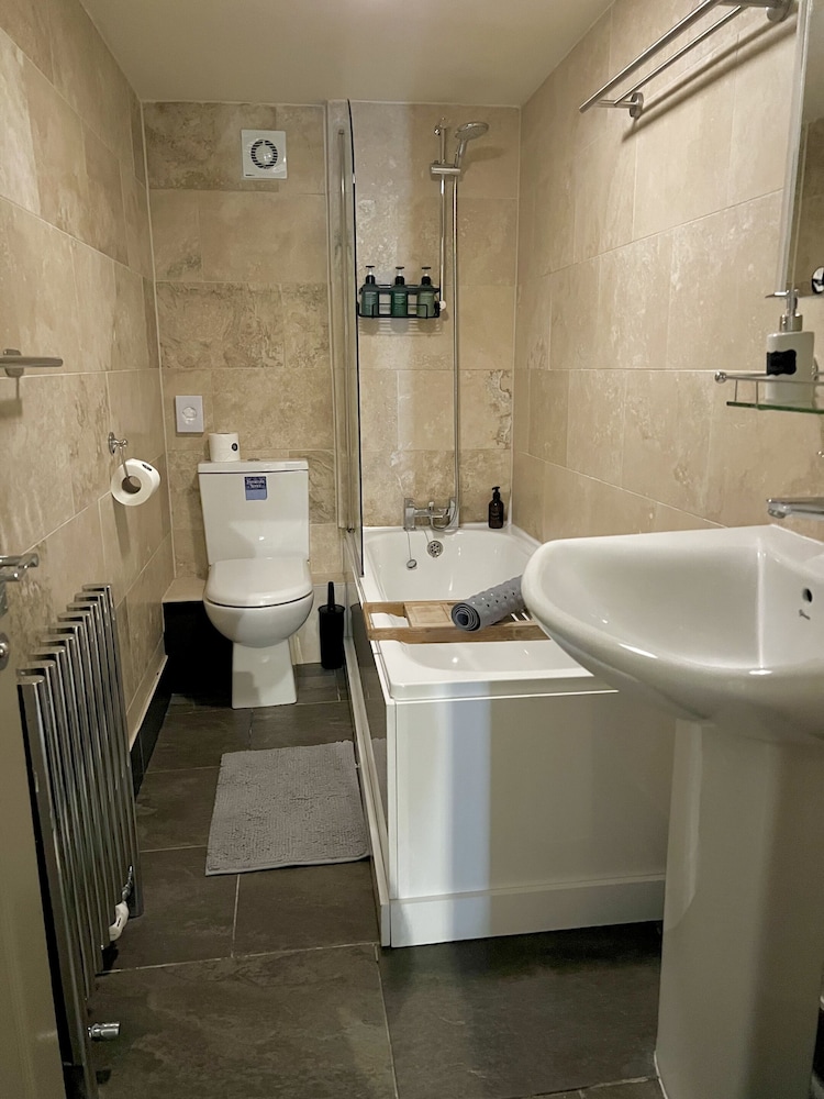 Superior Double Room, Ensuite (Main Building) photo 2