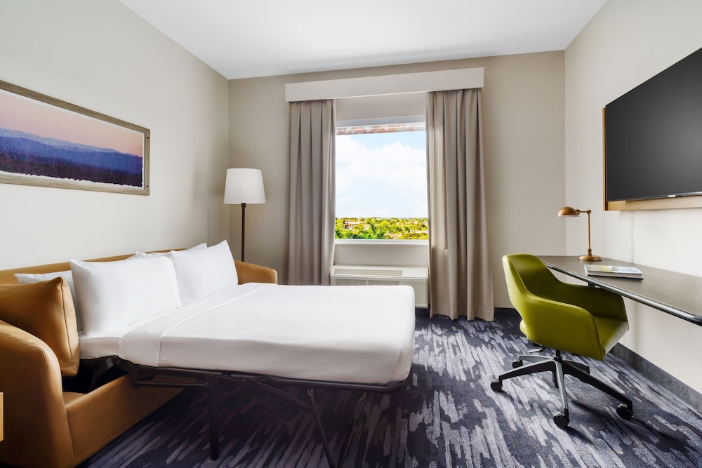 Suite, Multiple Beds (Hearing Accessible) photo 2