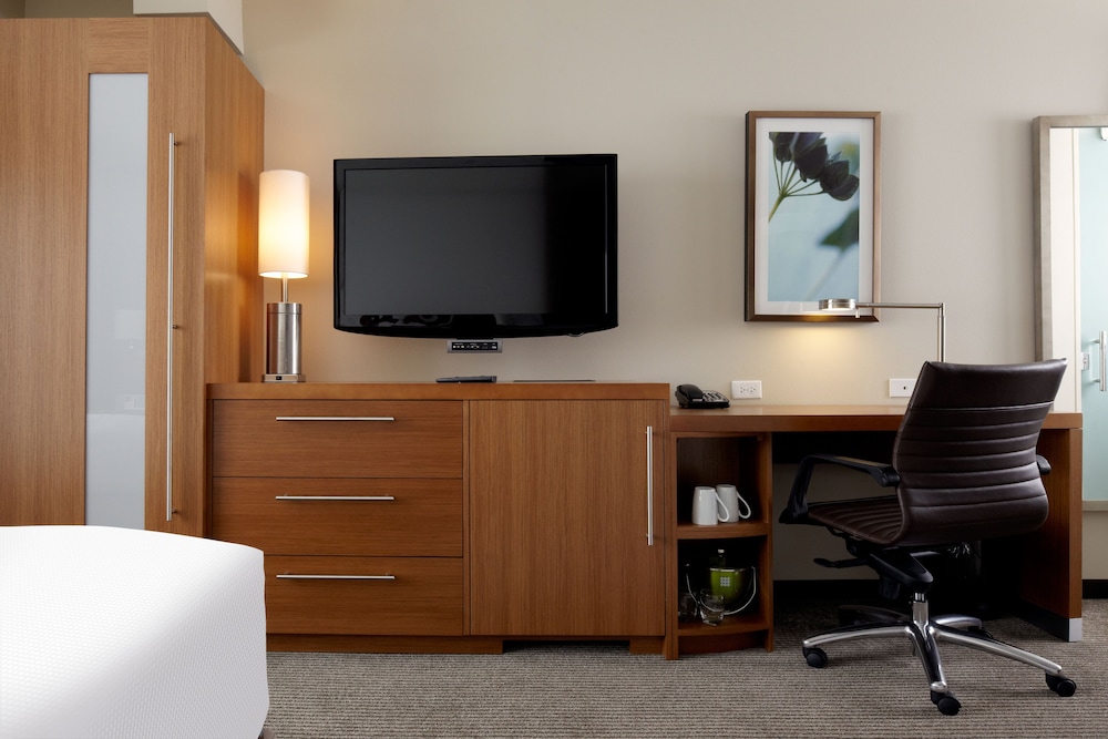 Room, Accessible photo 3