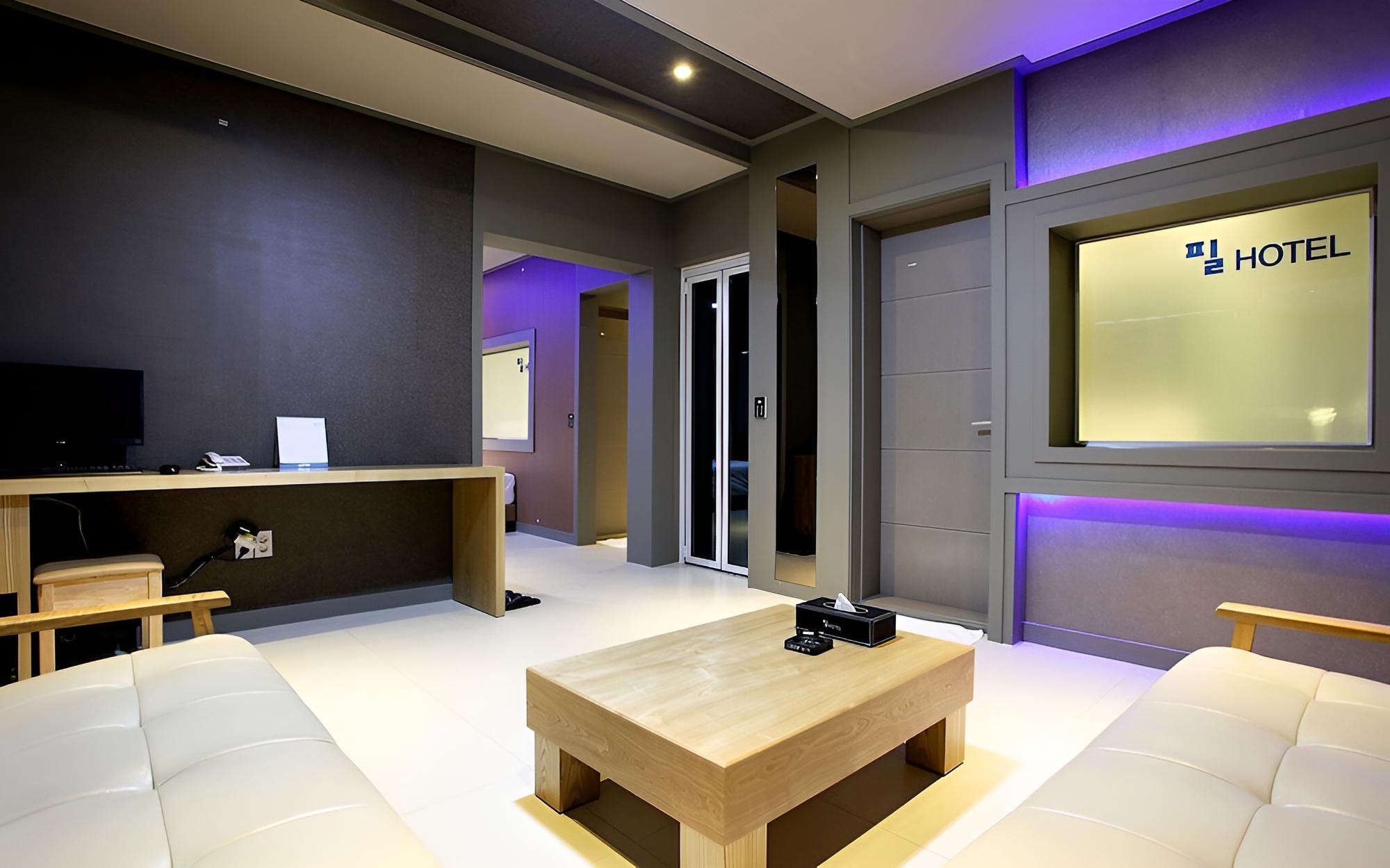 Room (VIP) - Photo 3