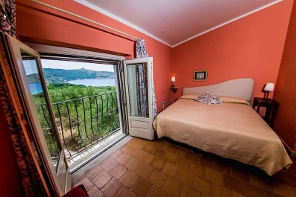 Family Room, Sea View photo 2