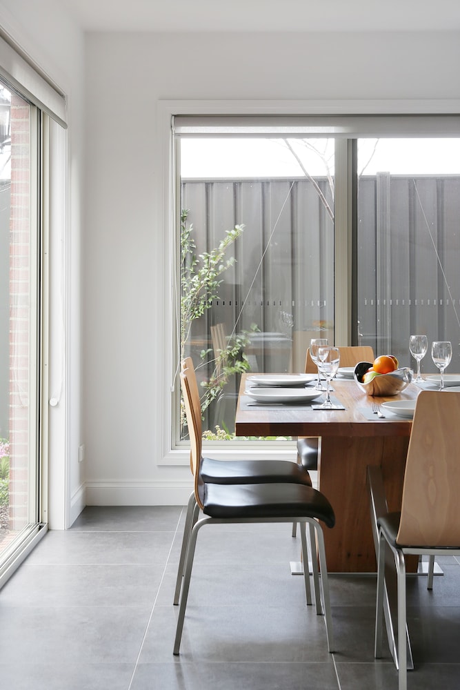 Townhome, 1 Bedroom (Georgian)