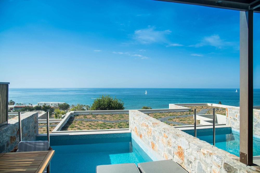 Classic Room Sea View Private Pool - Photo 9