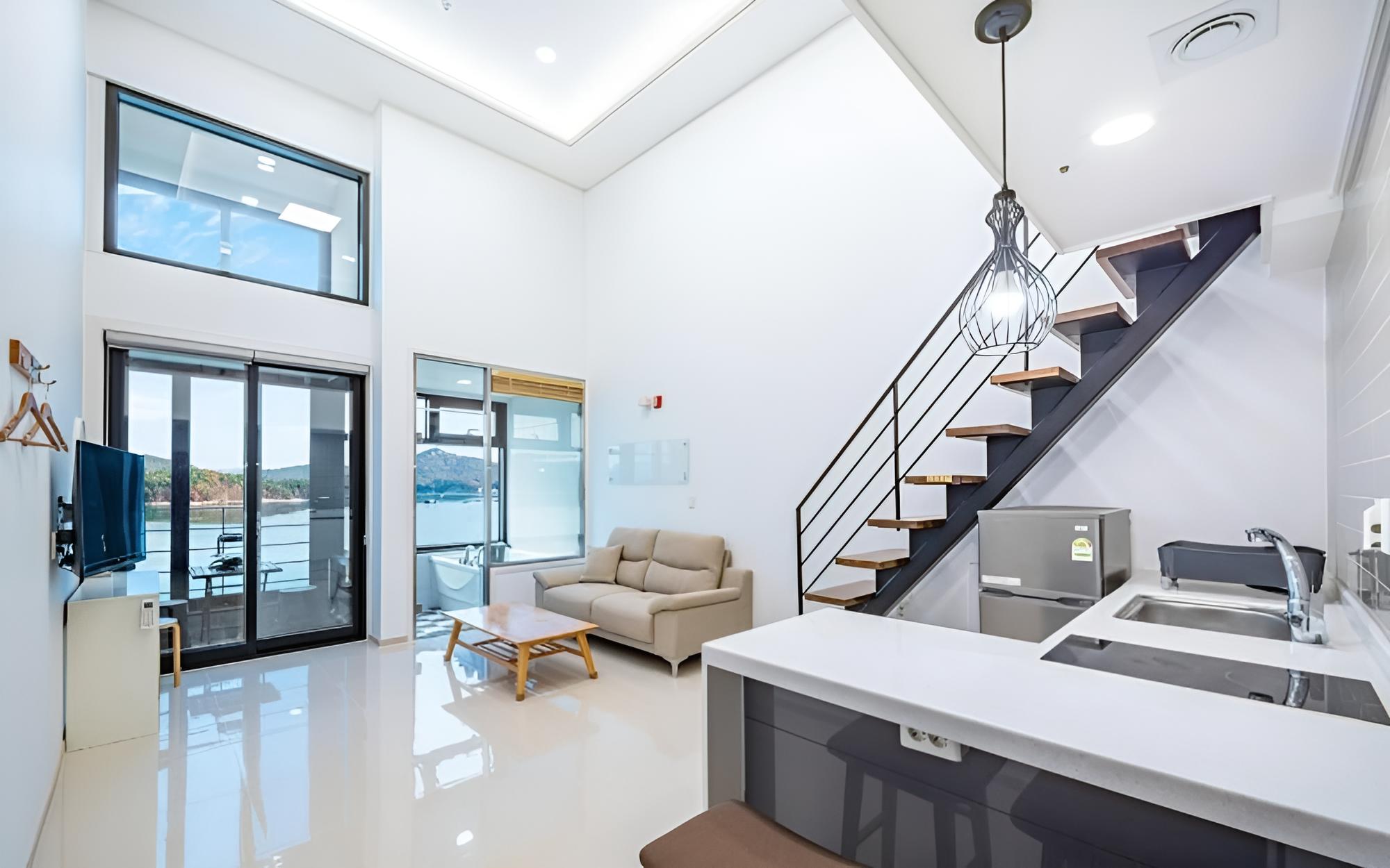 Room (Room 306 (Suite Spa Duplex)) - Photo 1