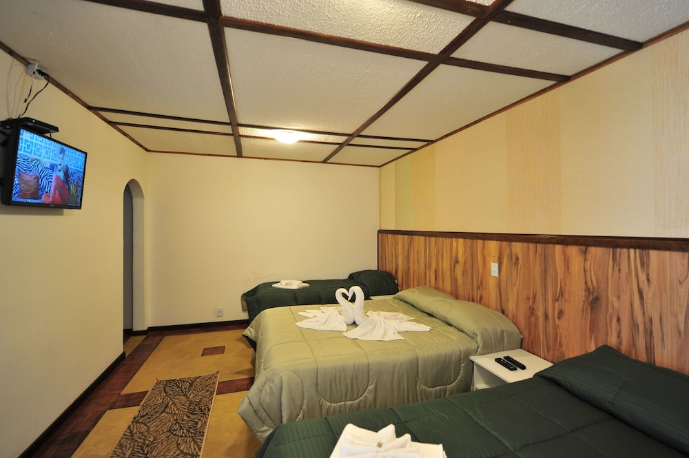 Standard Quintuple Room photo 3