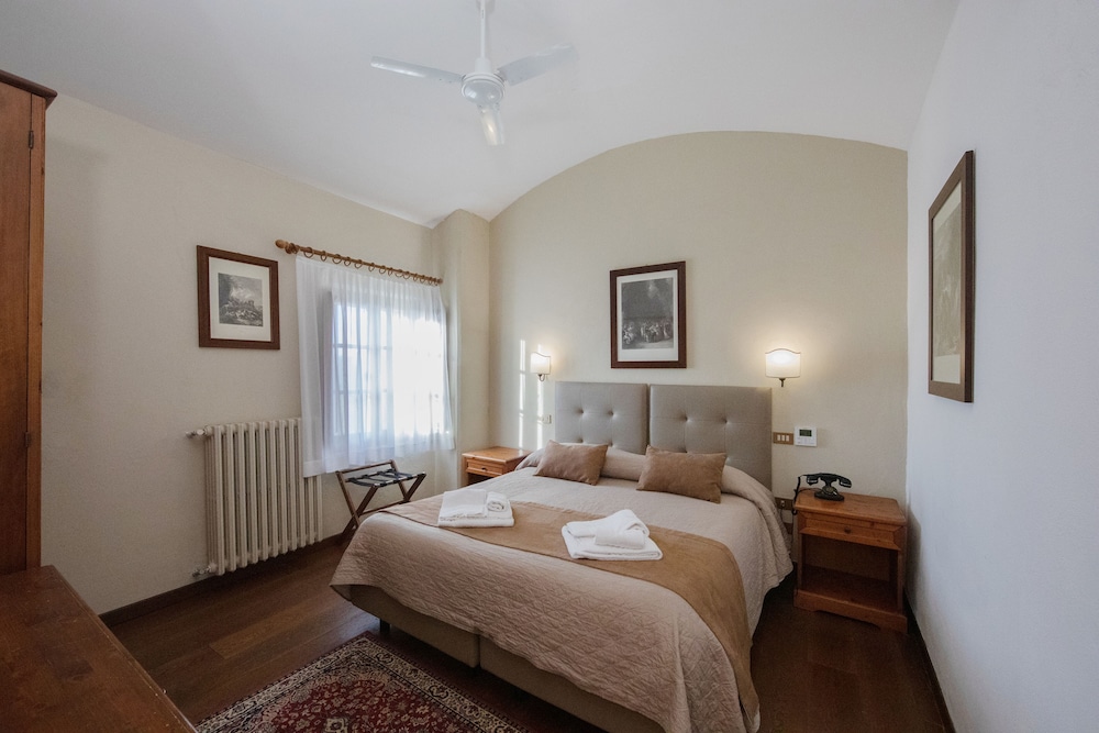 Condo, 1 Bedroom (Bilocale Villa Dini)
