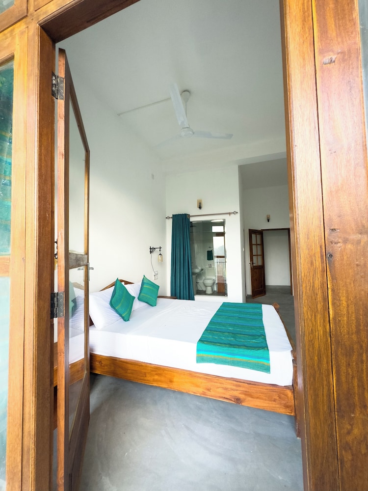 Honeymoon Double Room photo 3
