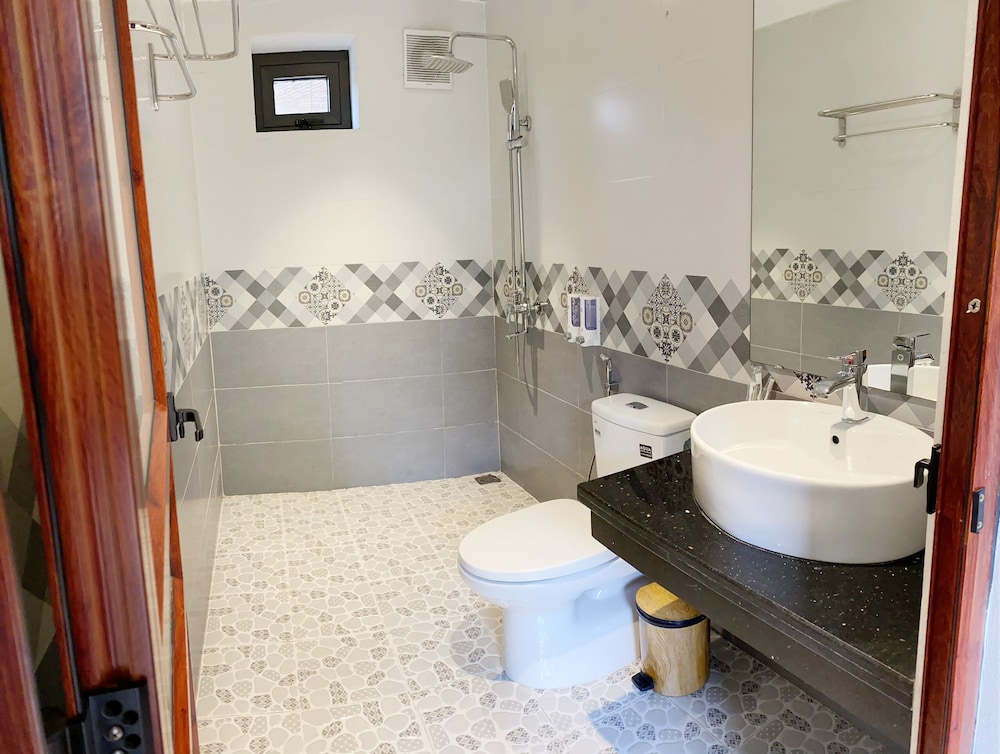 Family Quadruple Room - Photo 17