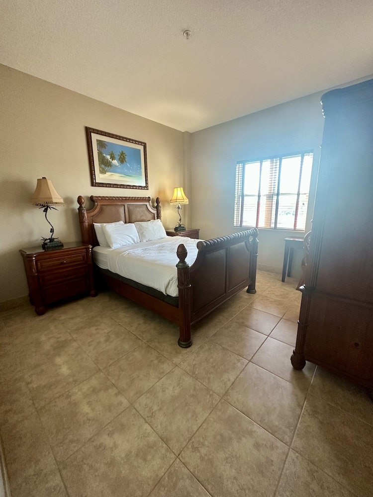 Deluxe Suite, 1 Bedroom photo 3