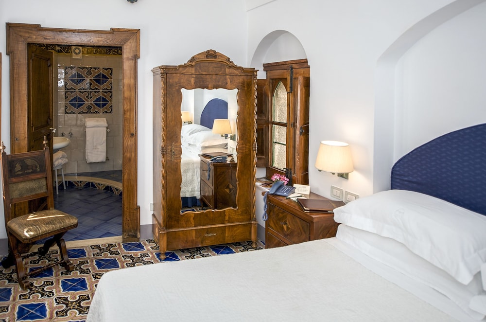 Classic Double Room, Courtyard View photo 2