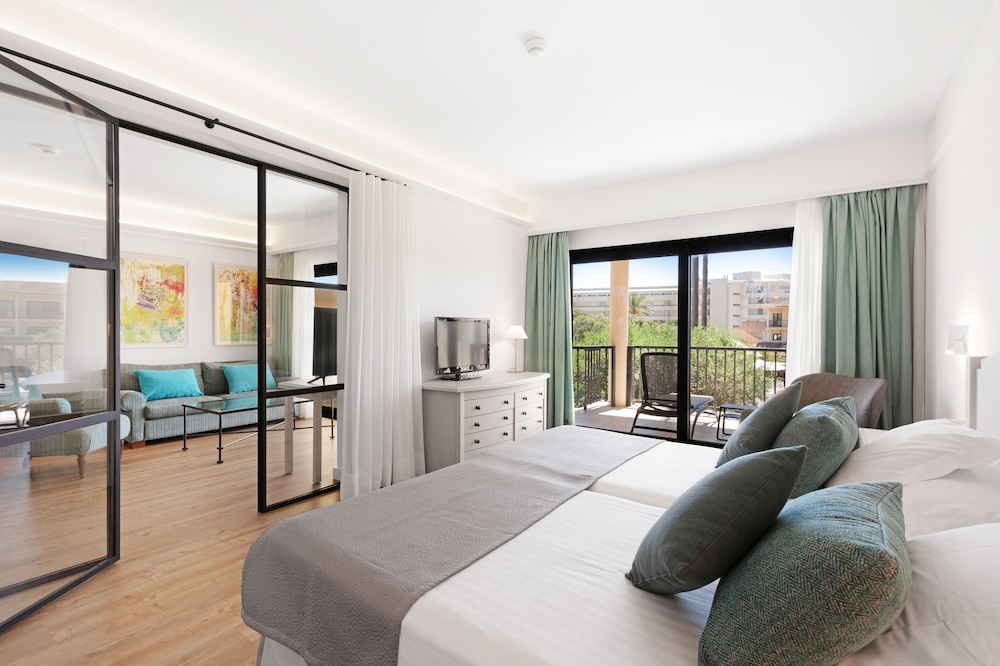 Suite, Terraza, Vista a la piscina