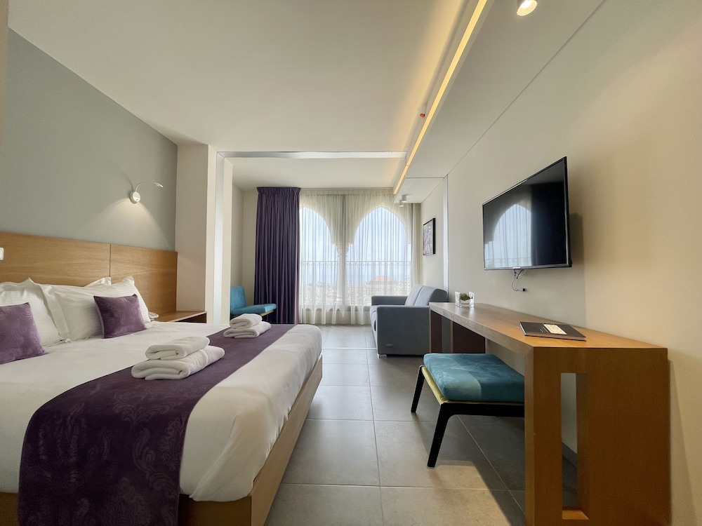 Grand Double or Twin Room