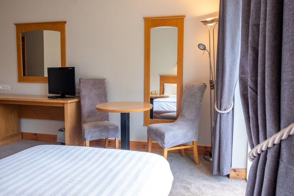 Double or Twin Room (in Lodge) photo 2