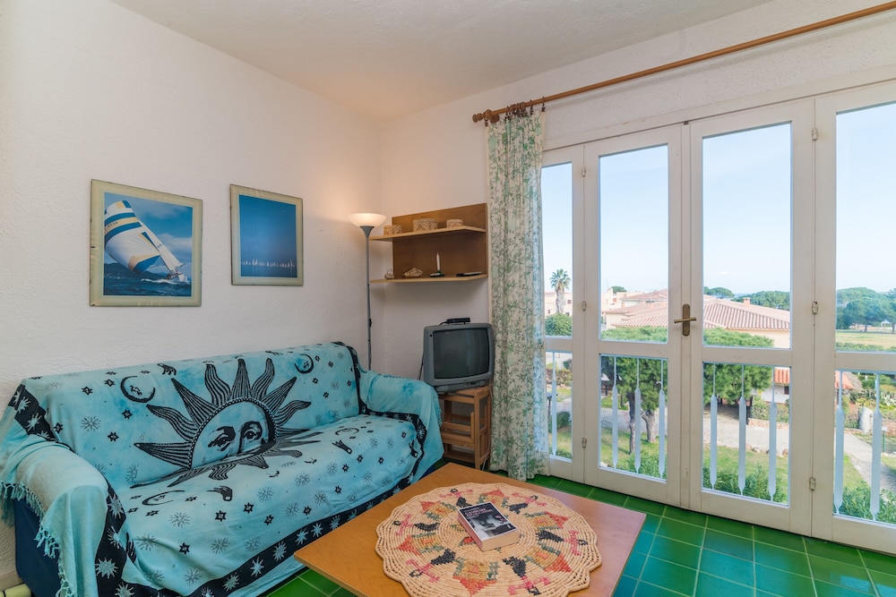 Family Studio, Sea View (Il Vecchio Faro A48 150m From The)