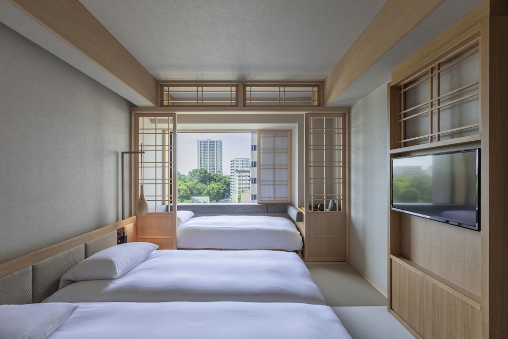 Twin Room, Non Smoking, Ensuite (Hollywood Twin, For 3 Person)