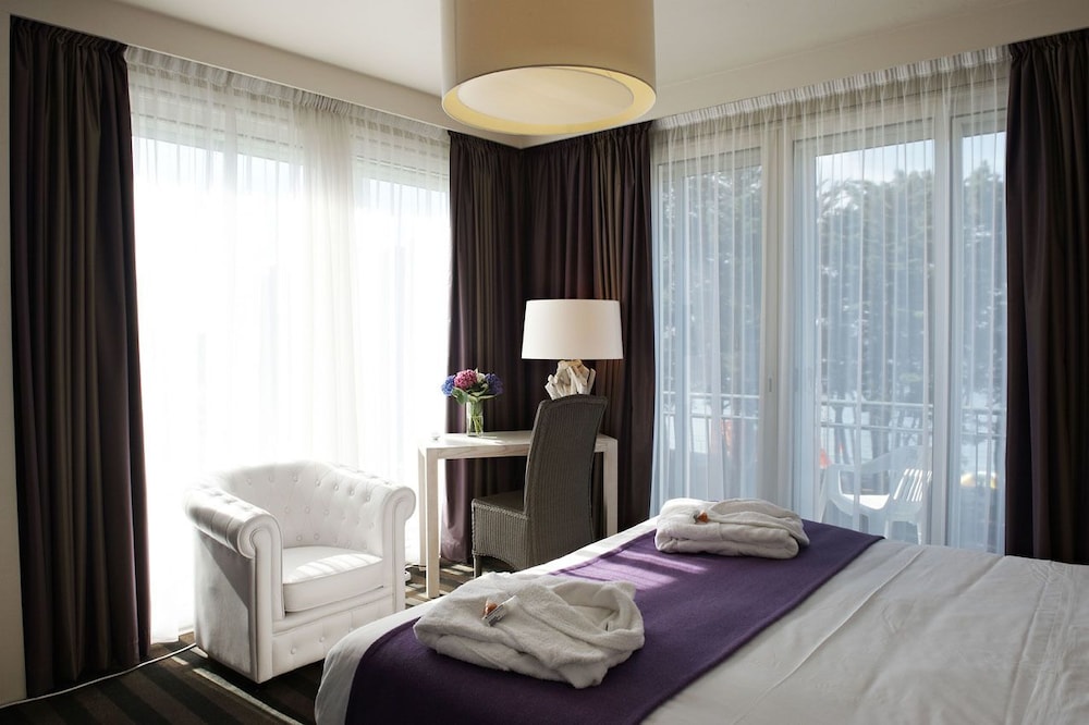 Standard Double Room, Sea View (spa access) - Photo 5