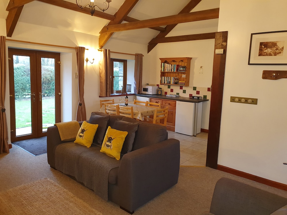 Cottage photo 3