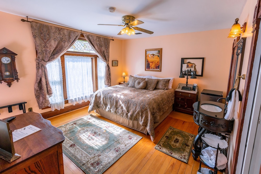 Superior Suite