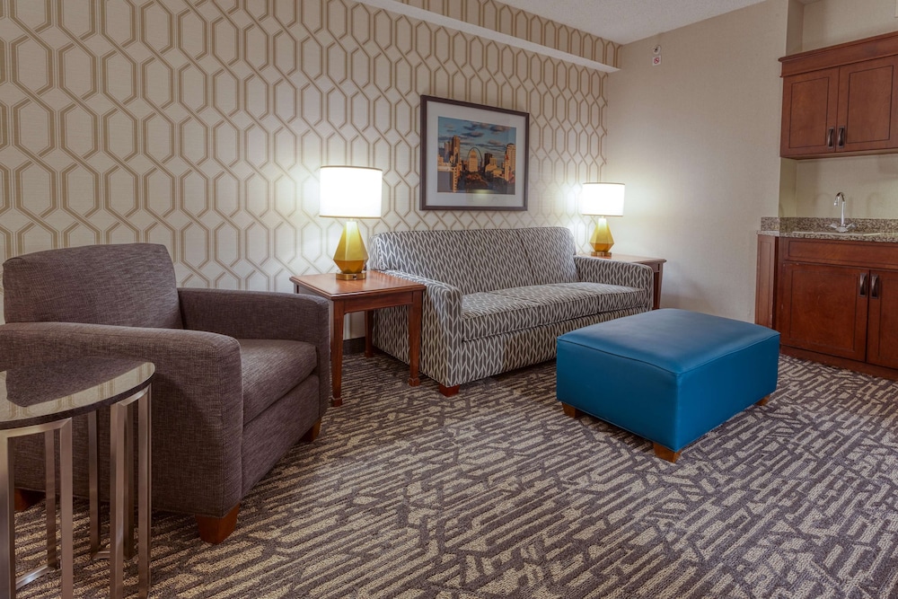 Suite, 1 King Bed, Refrigerator & Microwave (2 Rooms, Jetted tub) - Photo 7