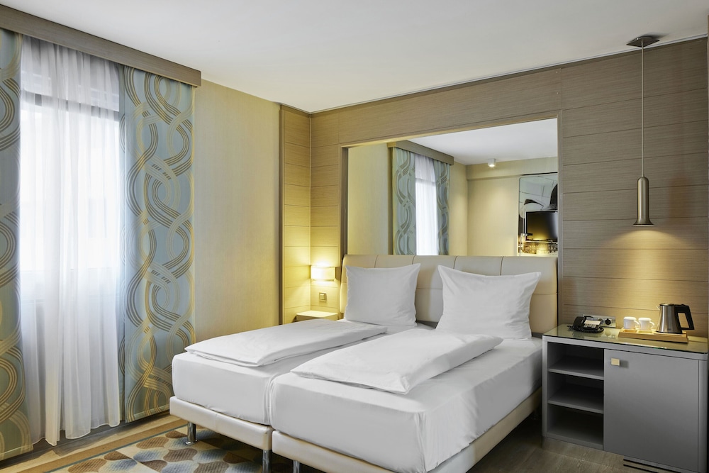 Superior Double or Twin Room - Photo 1